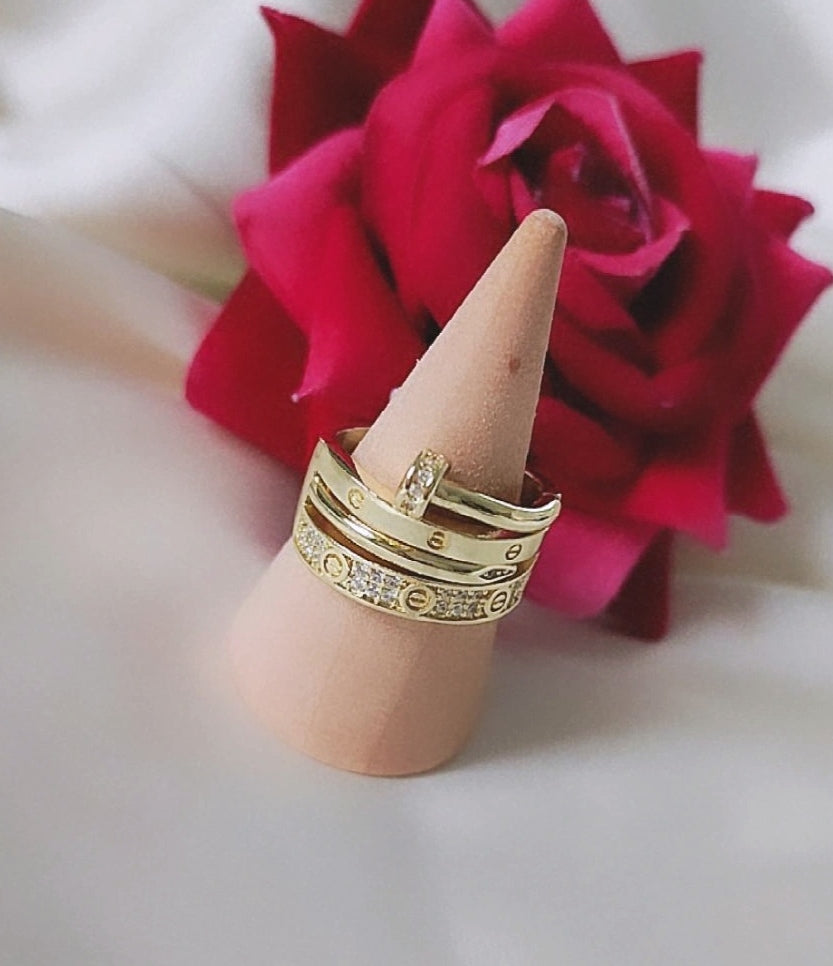 Bague multi rangs gravée et strass