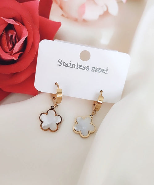 Boucles d'oreilles pendantes en acier inoxydable blanc nacré