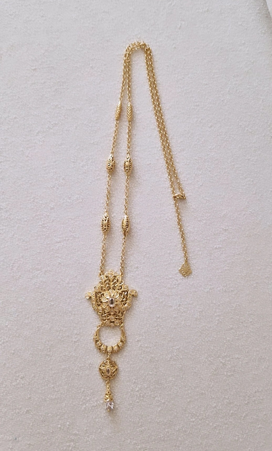 Collier sautoir beldi Boulahiya cravache en acier oriental strass