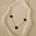 Collier en acier  inoxydable fleurs noires