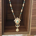 Collier sautoir beldi Boulahiya cravache en acier oriental perles vertes