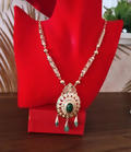 Collier sautoir beldi Boulahiya cravache en acier oriental perles vertes