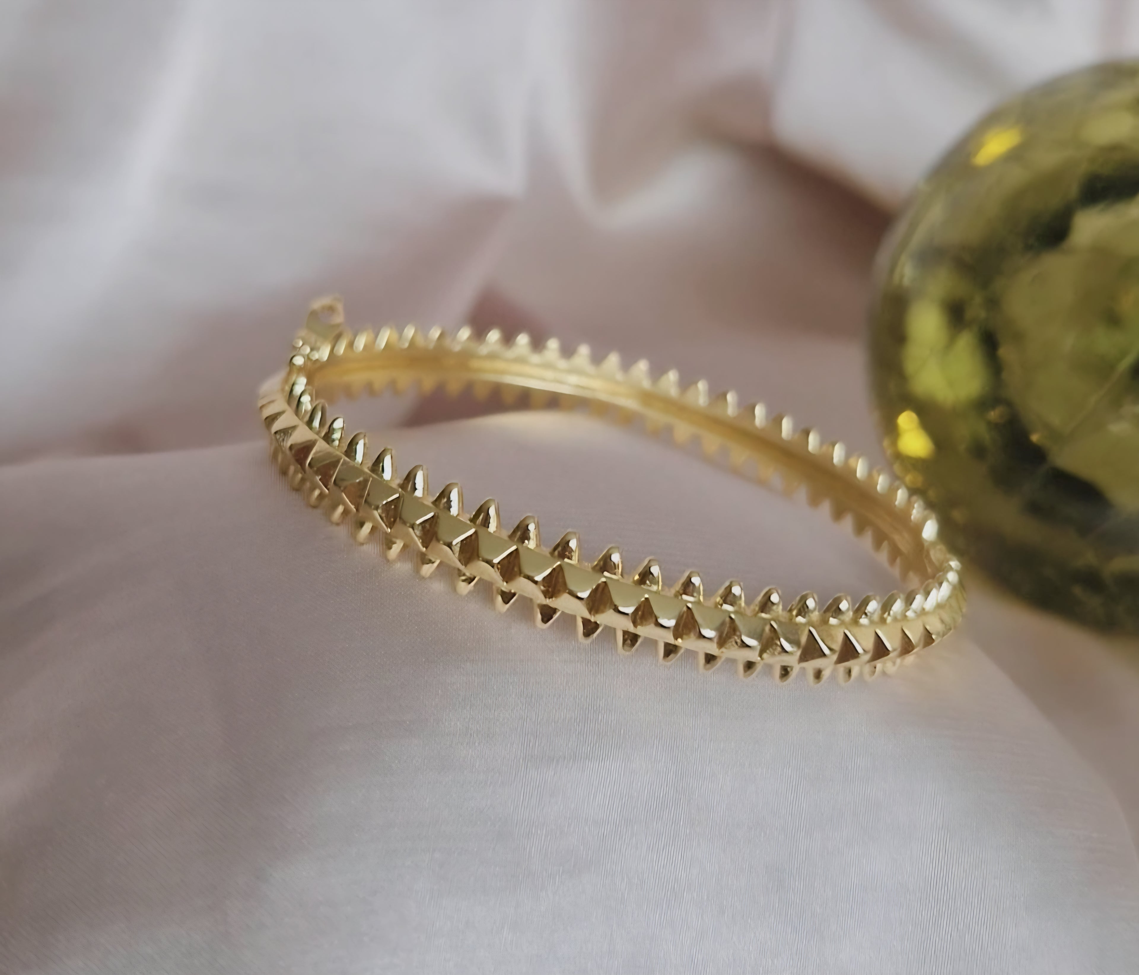 Bracelet jonc pics (vendu a l'unité)