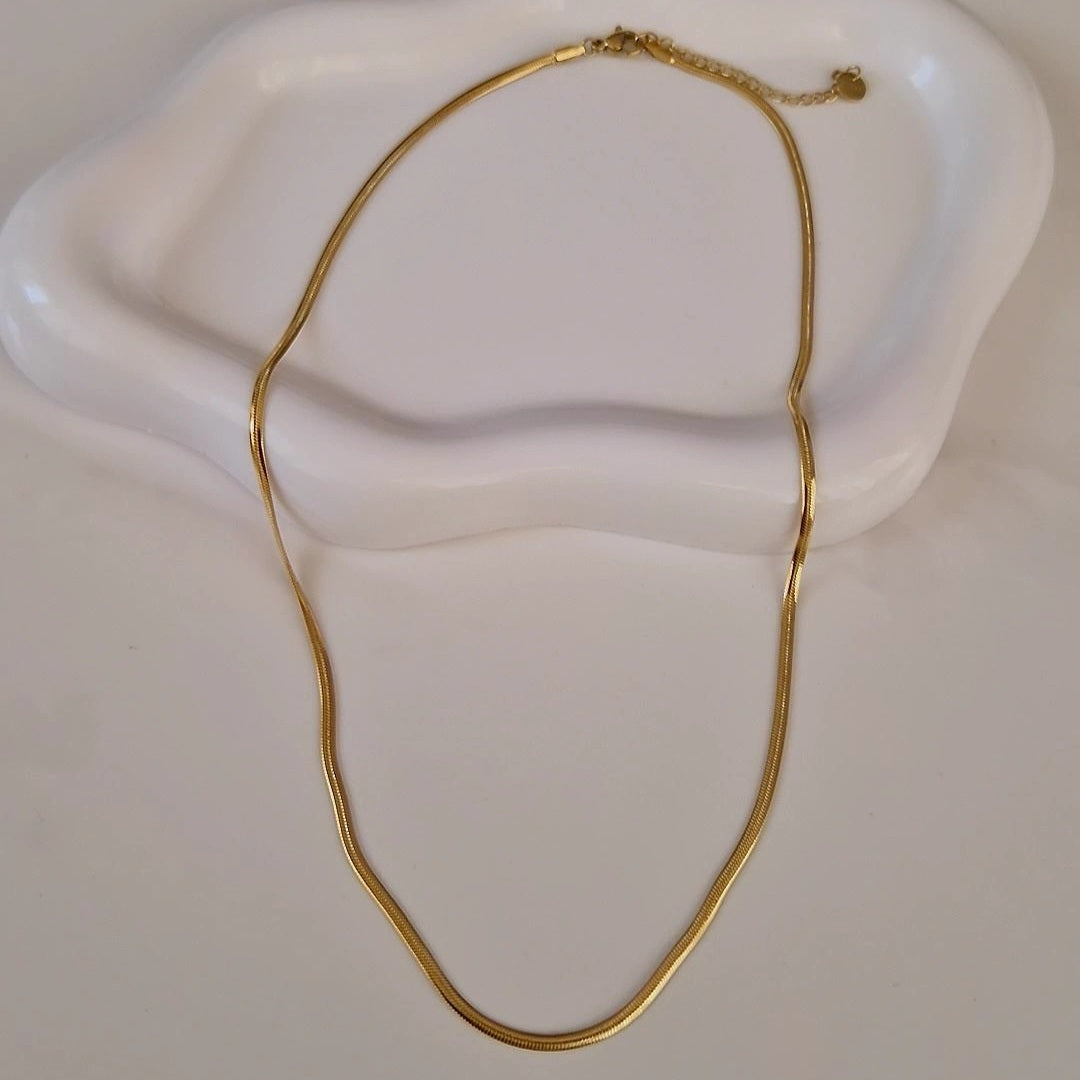 Collier en acier inoxydable maille plate (maille de serpent)