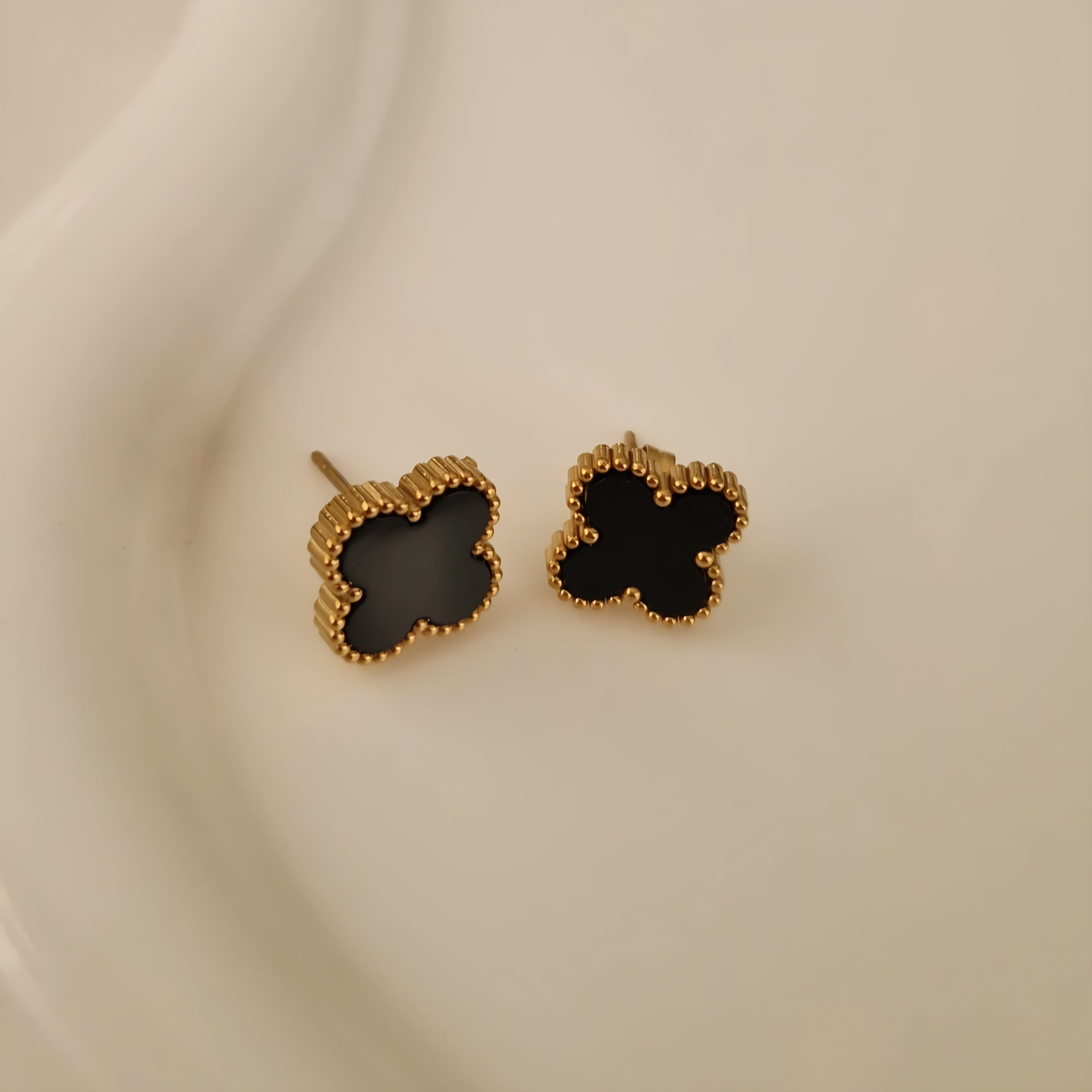 Boucles d'oreilles en acier inoxydable noires