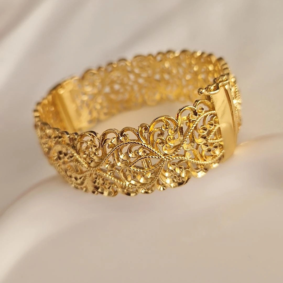 Bracelet jonc manchette Nbala en acier oriental beldi ajouré