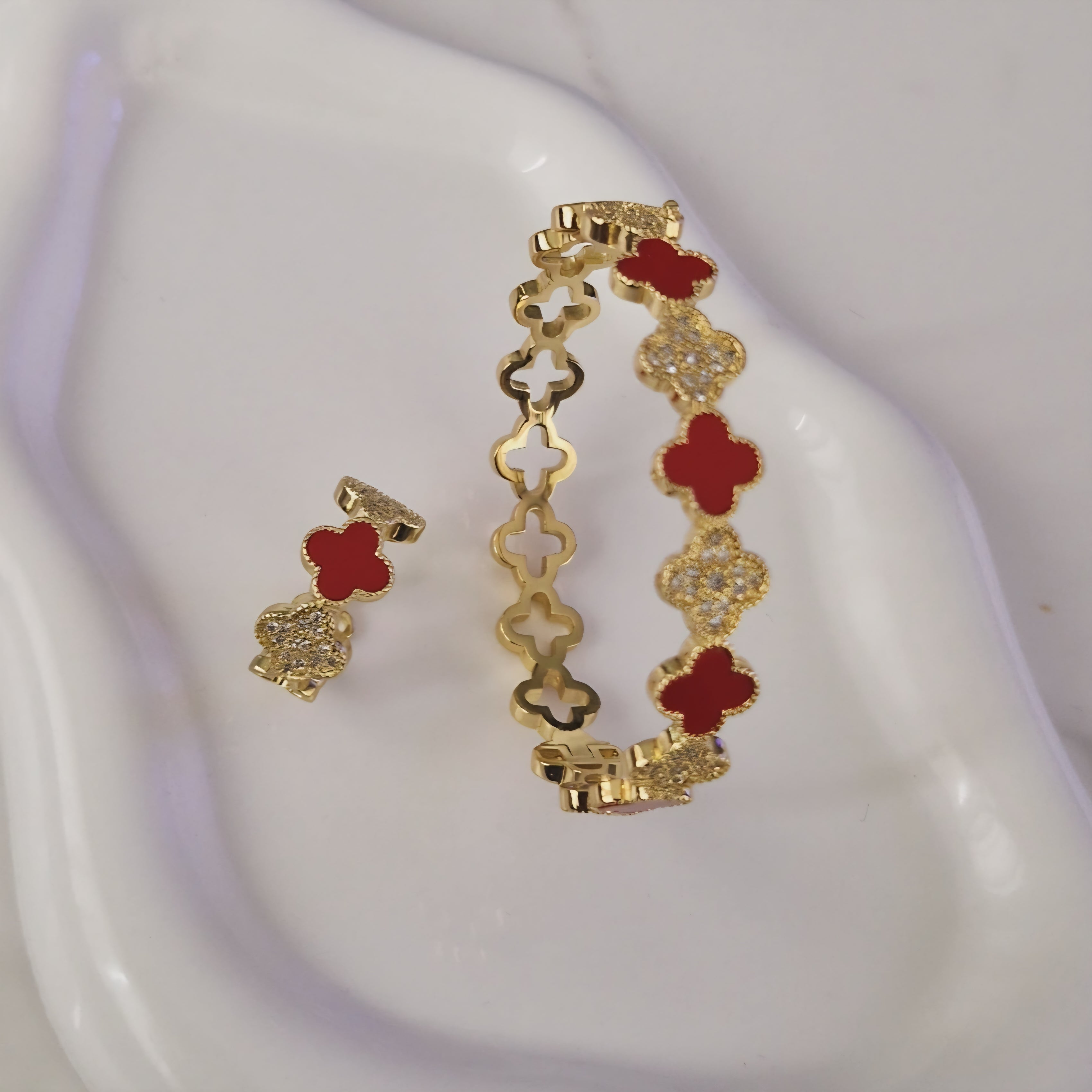 Bracelet jonc rouge avec bague (vendus à l'unité)