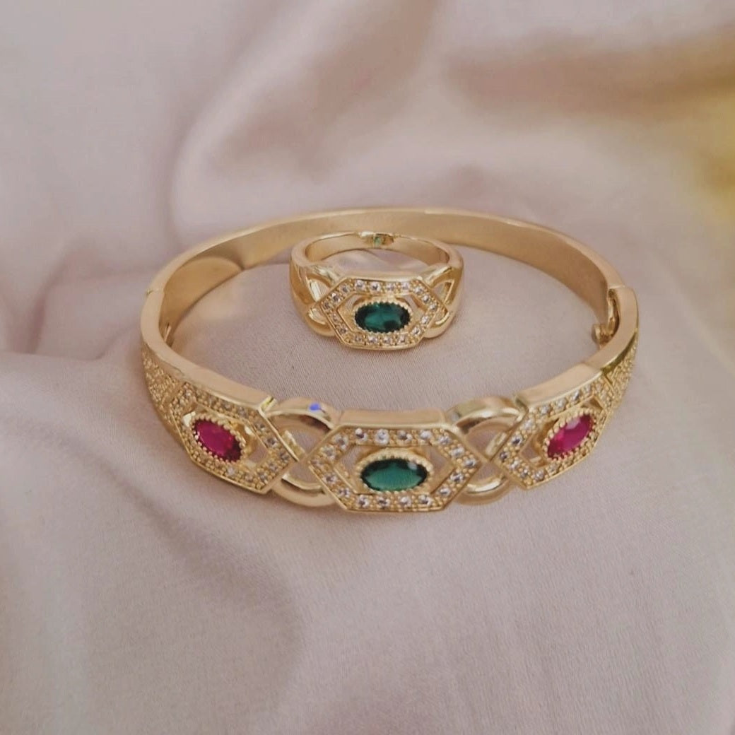 Ensemble Bracelet jonc et bague pierres rouge et verte