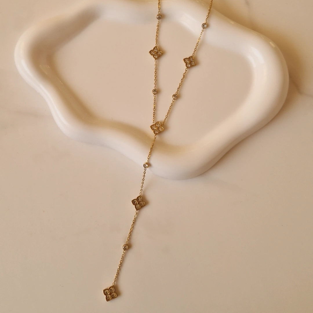 Collier en acier inoxydable en Y fleurs de strass