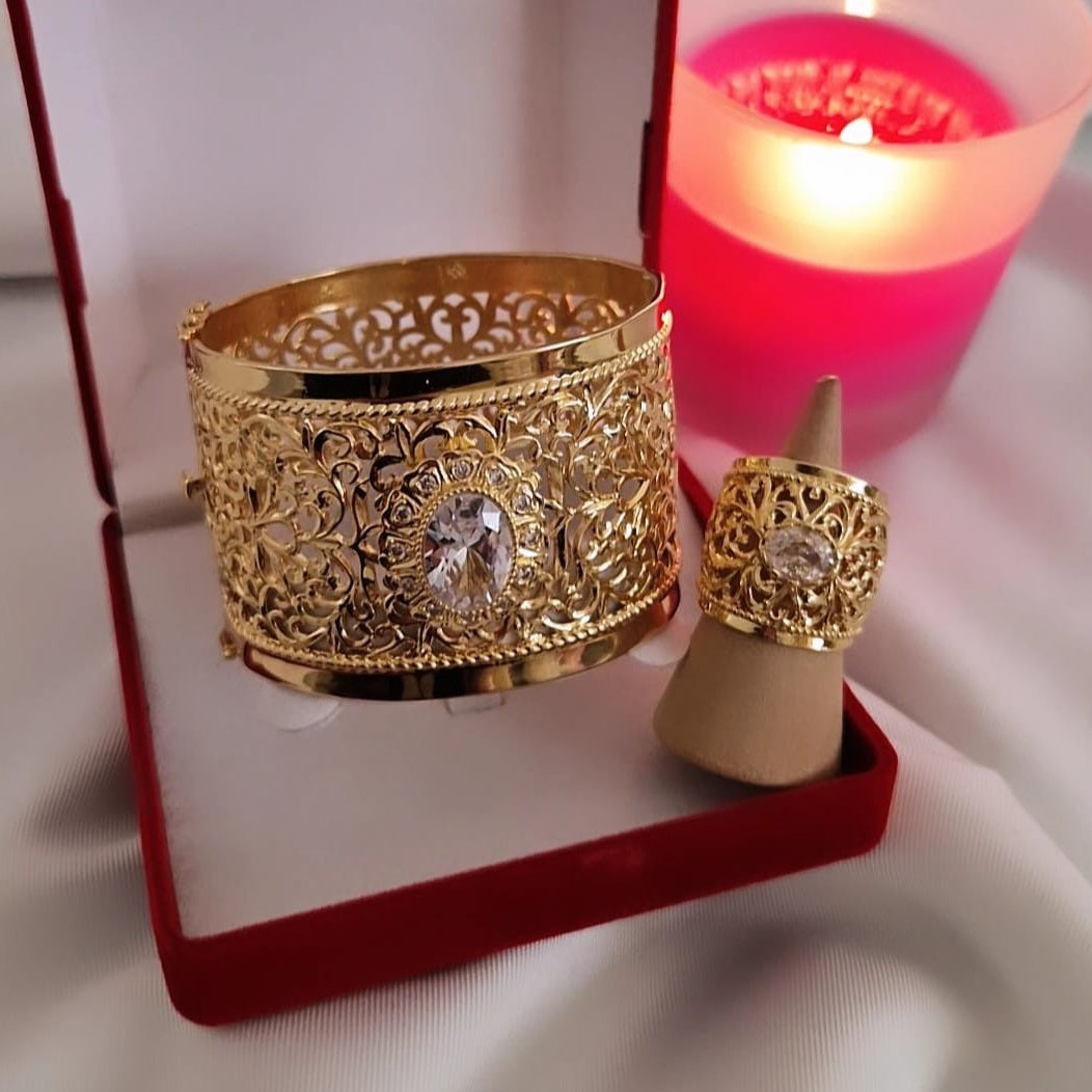 Ensemble Nbala bracelet manchette et sa bague en acier inoxydable