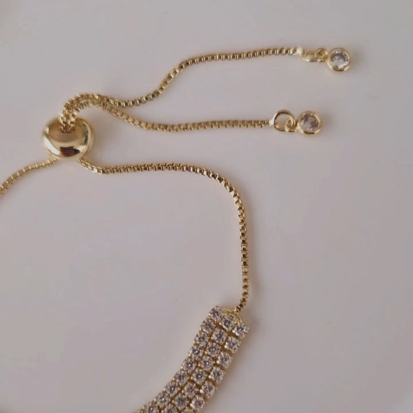 Bracelet en acier inoxydable triple lignes de cristaux