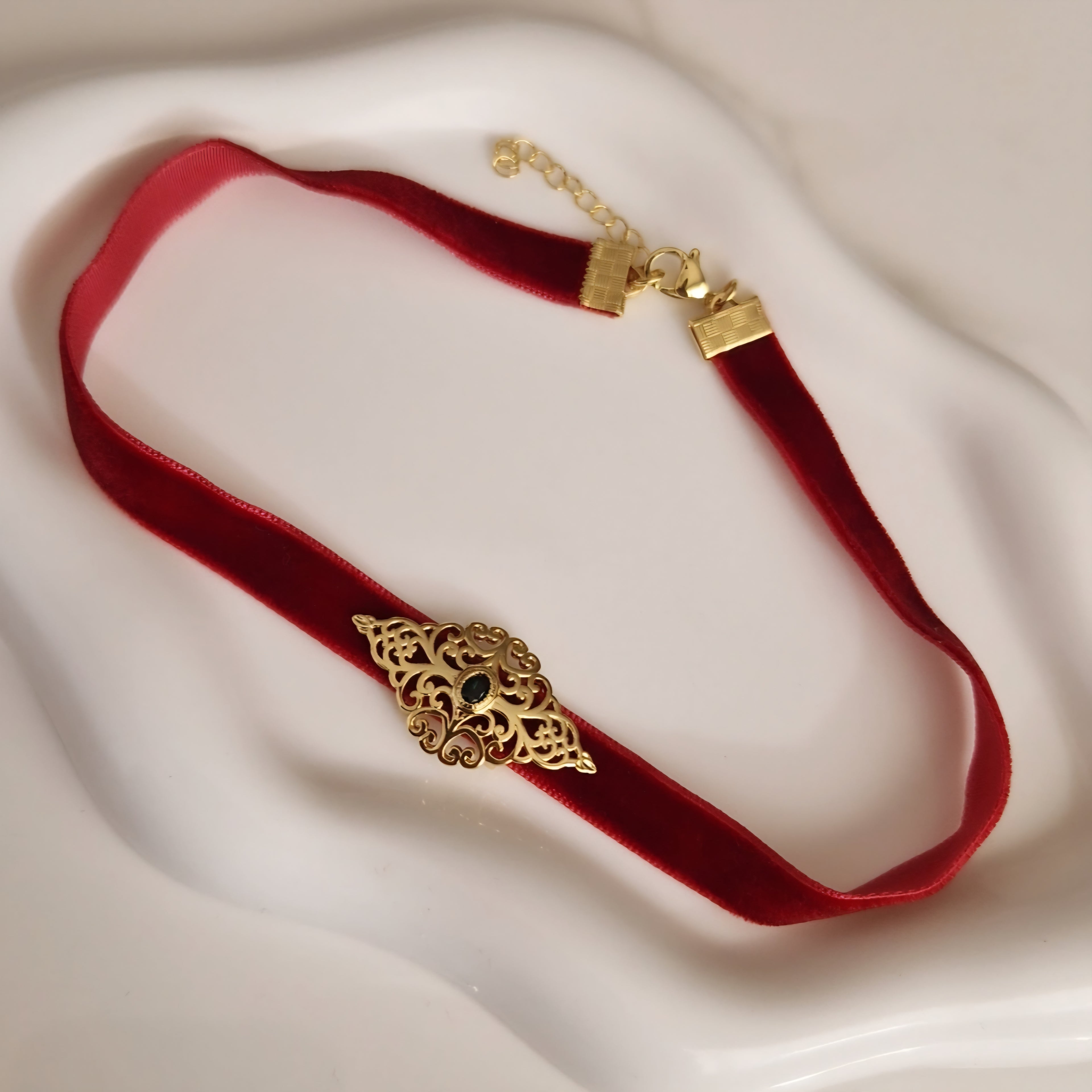 Collier choker en velours pendentif en acier inoxydable pendentif beldi