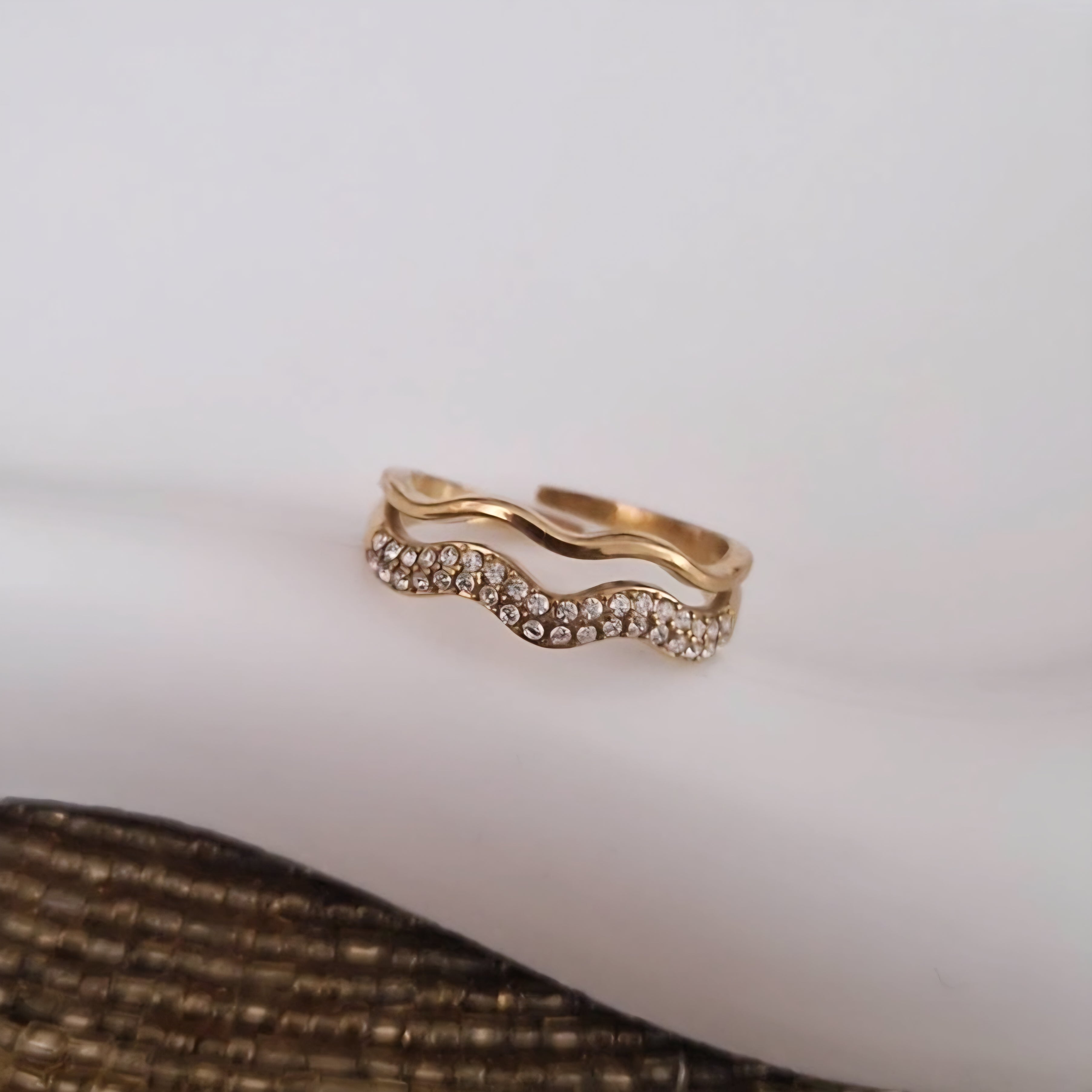 Bague ajustable en acier inoxydable double rangs vague de strass